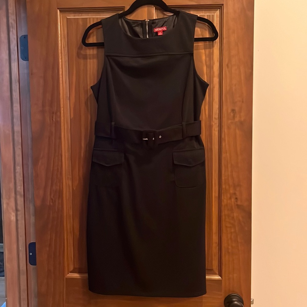 Women’s belted dress